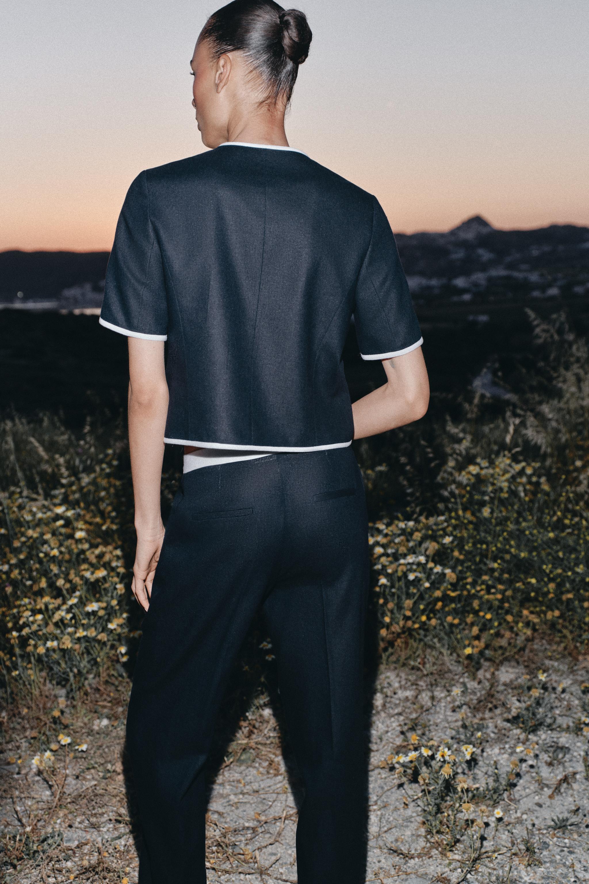 SHORT SLEEVE CONTRAST TRIM BLAZER